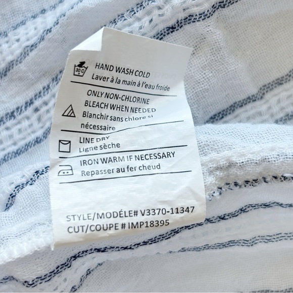 VINCE Lightweight Striped Cotton Button Down Shirt Sz 6 White Blue - Picture 9 of 10